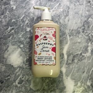 Bath and Body Works Lotion Raspberry Jam Donut